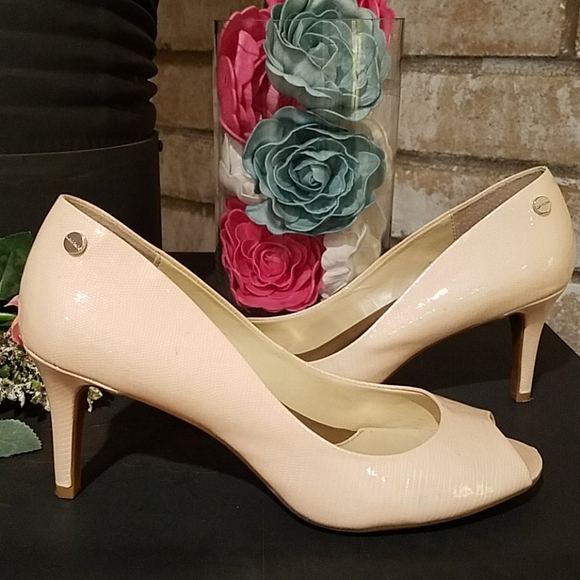 Calvin Klein Kasia Peep Toe Pumps Pale Pink Patent Leather - Picture 4 of 11